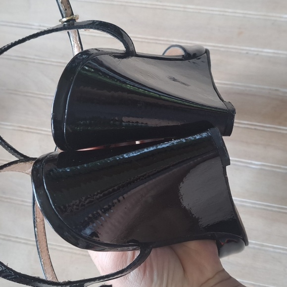 Arturo Chiang Black Patent Leather Peep Toe Ankle Strap Wedge Heels - Picture 5 of 14